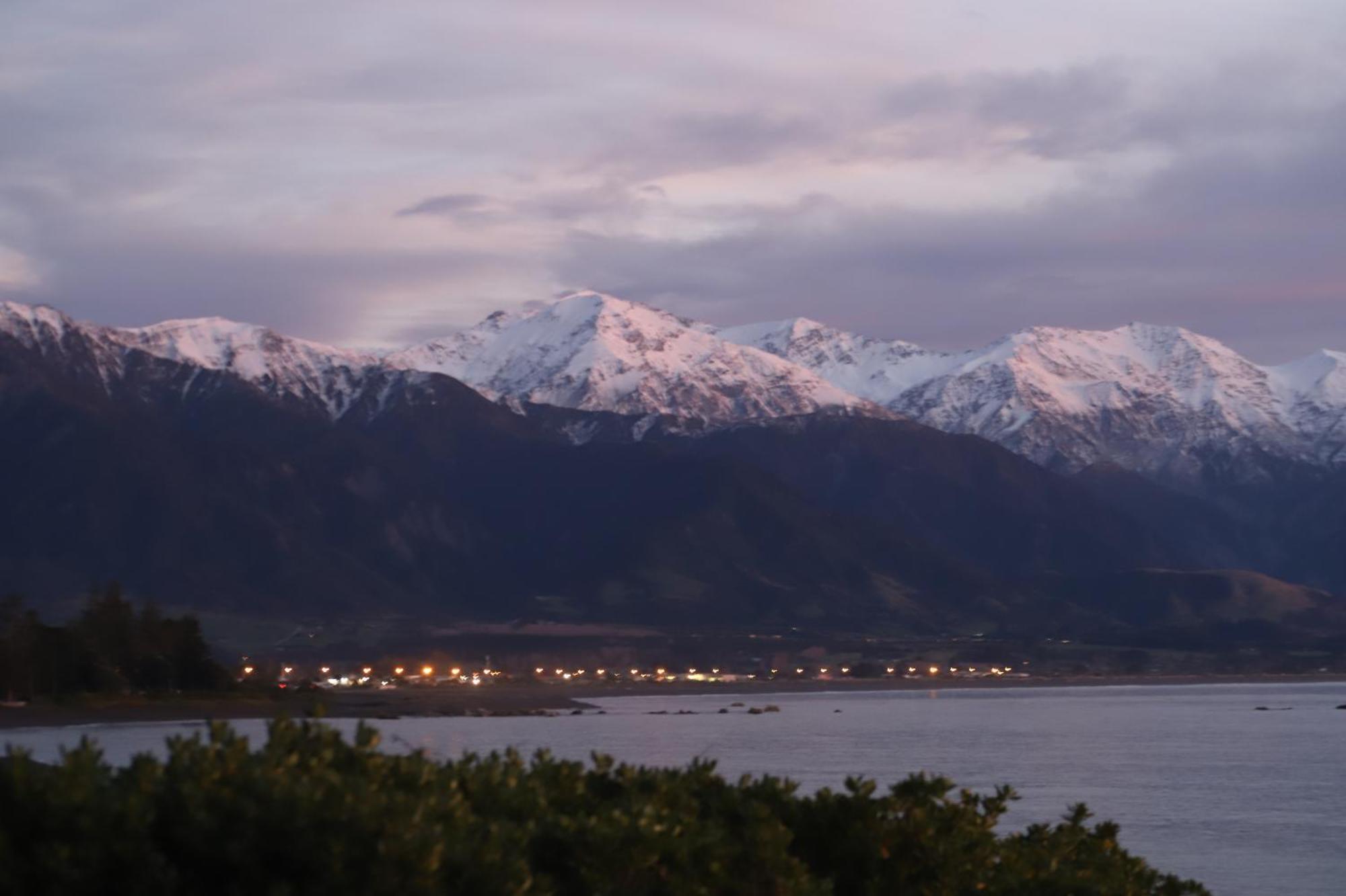 Sierra Beachfront Motel Kaikoura Eksteriør billede